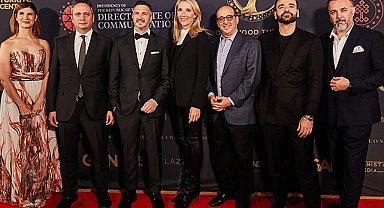 Amerika’da ilk kez bir Türk dizisinin galası yapıldı: Ünlü oyuncular galada yer aldı