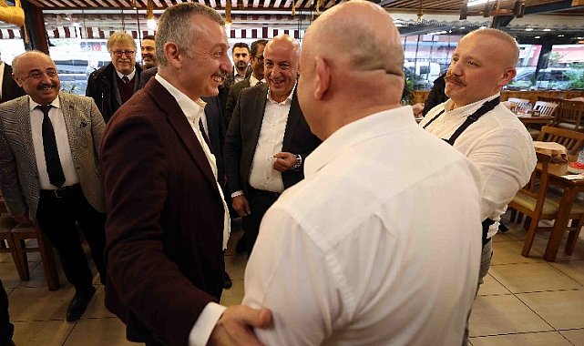 Başkan Büyükakın: Gönüllere dokunuyoruz