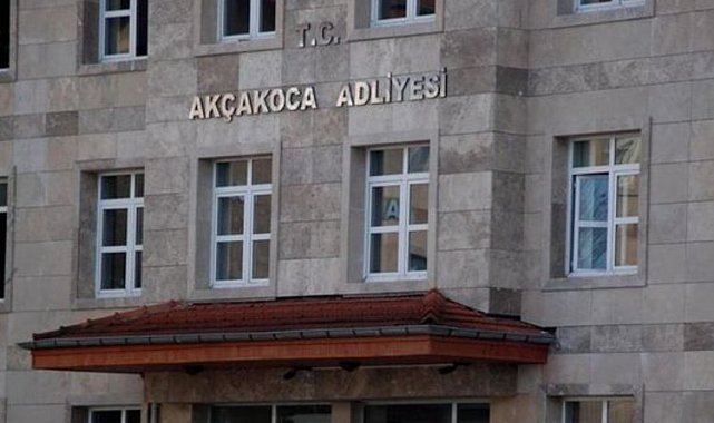 Düzce'de adliye çıkışı kaçmaya çalıştı.. Ayağından vuruldu!