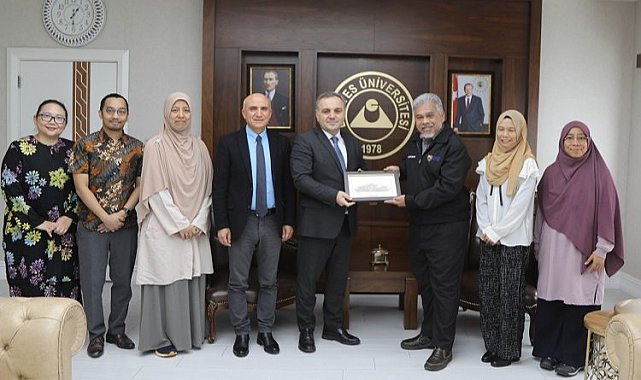 ERÜ'den Malezya'daki 3 üniversite ile iş birliği