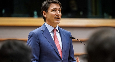 Kanada Başbakanı Trudeau’ya restoranda protesto: Yemeğini yarım bıraktı