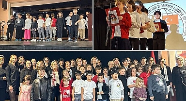 New York Atatürk Okulu'nda 'Atatürk' anması: Yürüyen Köşk büyük ilgi gördü