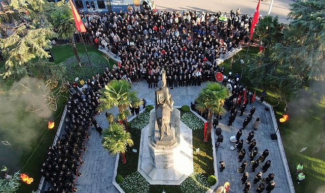 Ulu Önder Bursa'da da özlemle anıldı