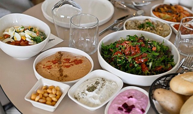 Antalya'nın tescilli lezzetleri bir arada