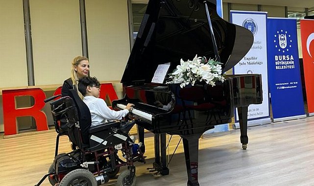 Bursa'da özel bireylerden özel resital