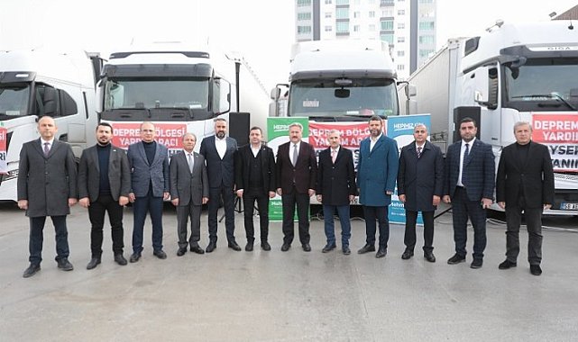 Kayseri Melikgazi'nin yardım tırları Yeşilyurt'a ulaştı