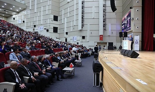 Kayserili mühendislerden anlamlı gece