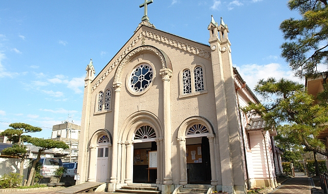 Kilise papazı saldırı sonucu hayatını kaybetti