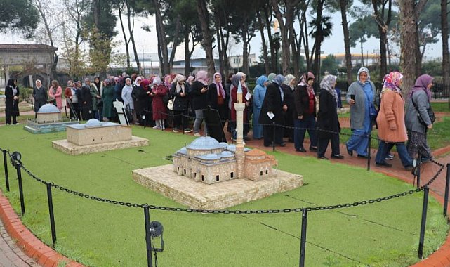 Köprübaşılı kadınlar Manisa'yı gezdi