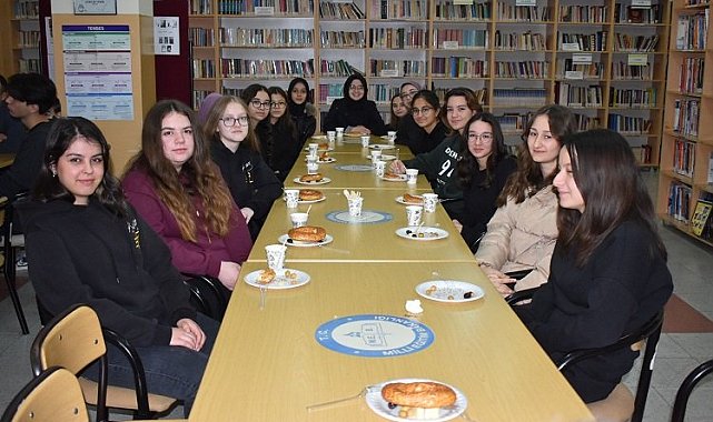 Manisa Hasan Türek Anadolu Lisesi'nden motivasyon kahvaltısı