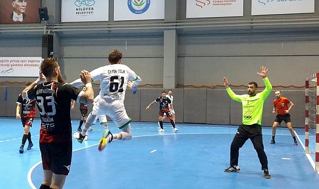 Sakarya galibiyet serisini Bursa'da sürdürdü