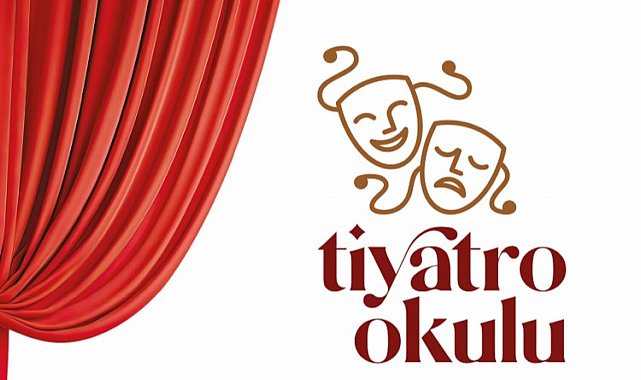 Sakarya'da 'Tiyatro Okulu' mezunlarını uğurluyor