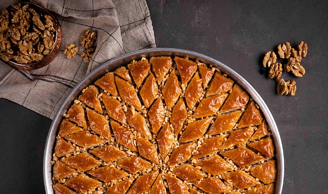 Topkapı Sarayından günümüze gelen ve AB tarafından Türklere ait olduğu tescillenen tatlı: Baklava