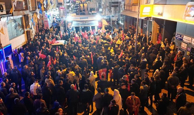 AK Parti'nin Bilecik adayı miting havasında karşılandı