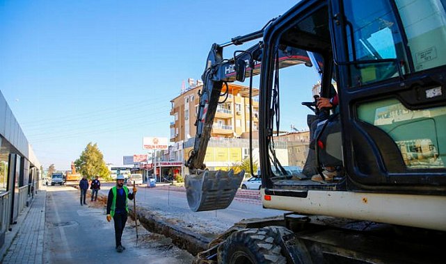 Antalya Büyükşehir Varsak'ta içme suyu hattını yeniliyor