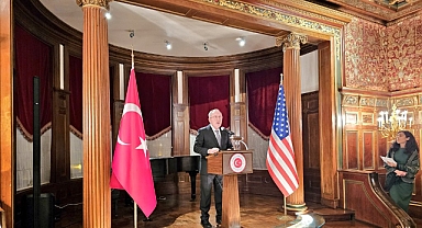 Büyükelçi Mercan emekli oldu: Veda konuşmasını yaptı