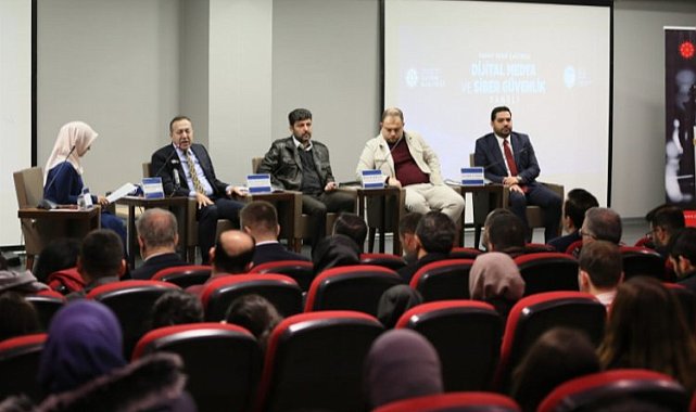 Gaziantep'te 'dijital medya' konuşuldu