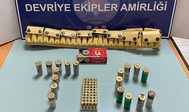 Keşan'da ruhsatsız silah ve mühimmata el kondu