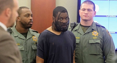 Las Vegas'ta hakim saldırısının ikinci duruşması: Sanık özel tedbirlerle mahkemeye çıkarıldı