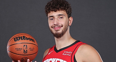NBA'de forma giyen Alperen Şengün'den tarihi başarı
