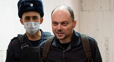 Rus muhalif gazeteci Vladimir Kara-Murza,Sibirya hapishanesinden kayboldu