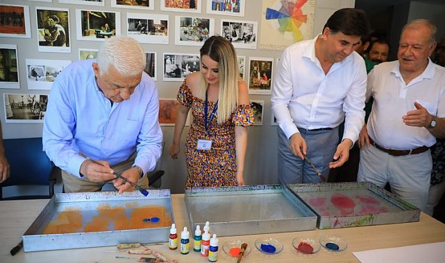 100 Yaş Evleri'nde ikinci baharı yaşıyorlar