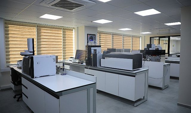 100. Yıl Gıda Analiz Laboratuvarı açıldı