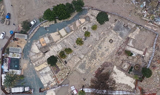 Antakya Ulu Cami'de enkaz kaldırıldı