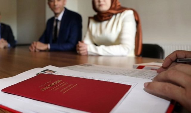 Bakan Göktaş Aile ve Gençlik Fonu'nun detaylarını açıkladı
