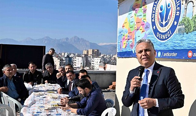 Başkan Uysal, Korkuteliler'in geleneksel kahvaltısına katıldı