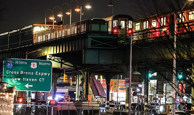 Bronx metrosunda silahlı saldırı: 1 ölü 5 yaralı var!