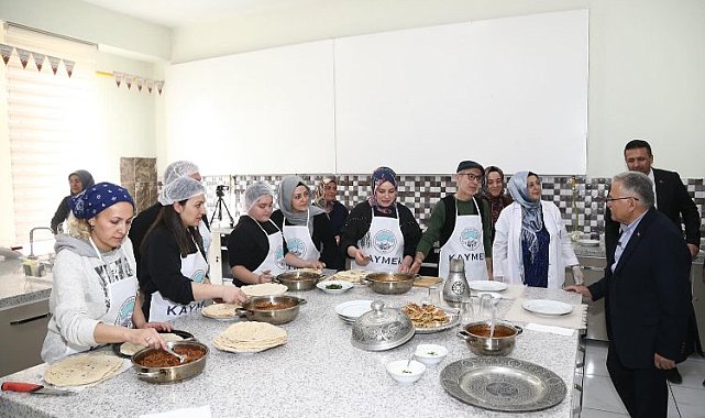 Büyükkılıç ailesi Kayseri yağlaması yaptı