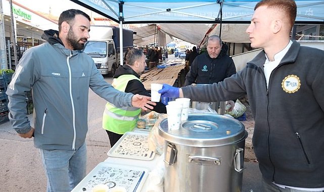Büyükşehir'den çorba ikramına devam