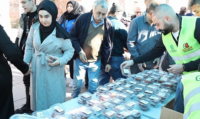 Büyükşehir'den Miraç Kandilinde tatlı ikramı