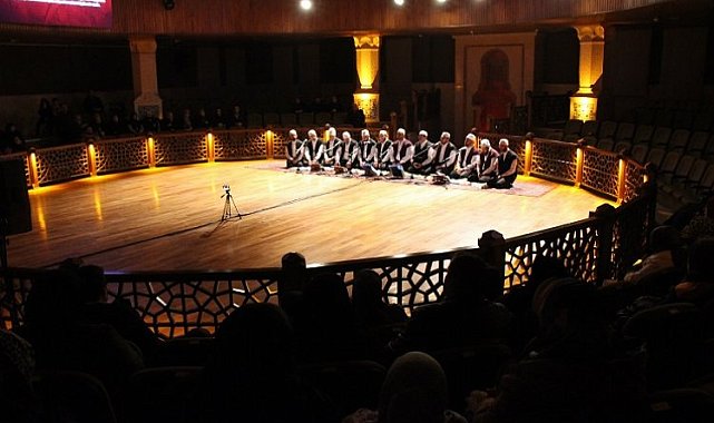 Deprem şehitleri Konya'da anıldı
