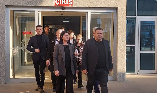 Edirne'de Ciravoğlu çekildi, Akın resmen CHP'nin adayı