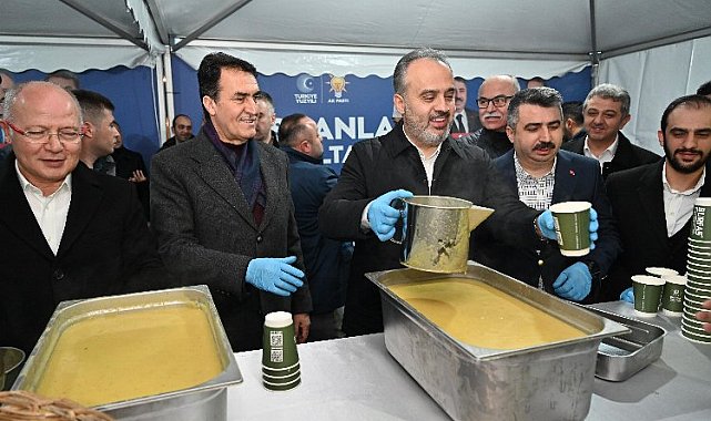 Emir Sultan'da çorbalar Bursalı başkanlardan