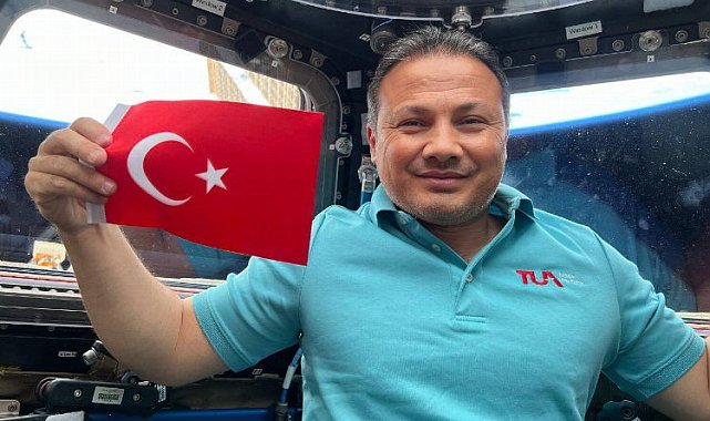 Gezeravcı dünyaya dönüş yolunda