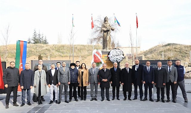 Hocalı şehitleri, yeni yapılan Azerbaycan Parkında anıldı