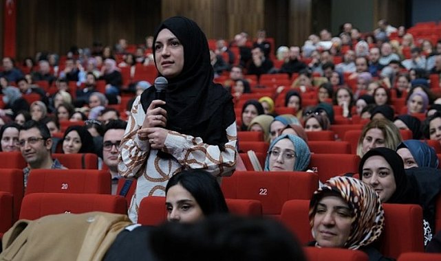 Kocaeli Büyükşehir'den Kılavuz Gençlik projesi