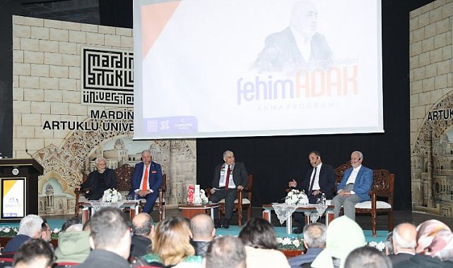 Mardin'de eski bakanlardan Fehim Adak için anma programı düzenlendi