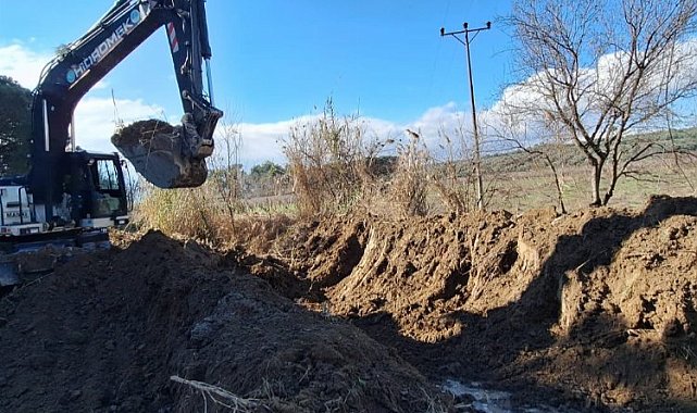 MASKİ'den Dibekdere Mahallesi'nde dere temizliği