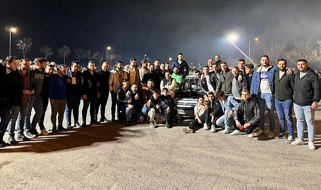 Modifiye araç tutkunları İzmit'te buluştu