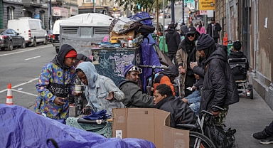 San Francisco sokakları, evsizlerin mekanı oldu