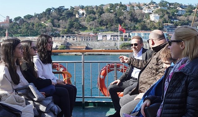 Şehir Hatları gençleri 'Boğaz'la buluşturdu