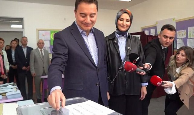 Babacan: Demokrasi yerelde başlar; sandıklara sahip çıkalım