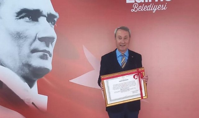 Edirne Belediye Meclisi'nden Bahri Bey'e turizm elçisi beratı verildi