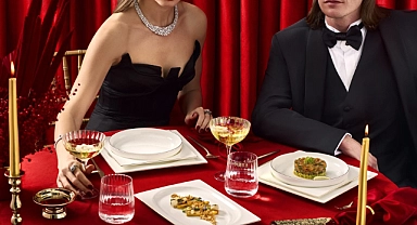 Karaca, "Red Carpet Collection" ile Oscar'da yerini aldı: Hollywood yıldızlarının sofralarını süsledi