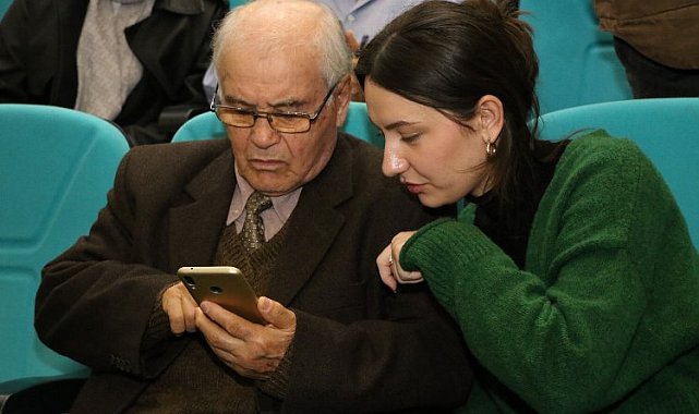 Kocaeli'de 65 yaş üstü vatandaşlar üniversiteli oldu