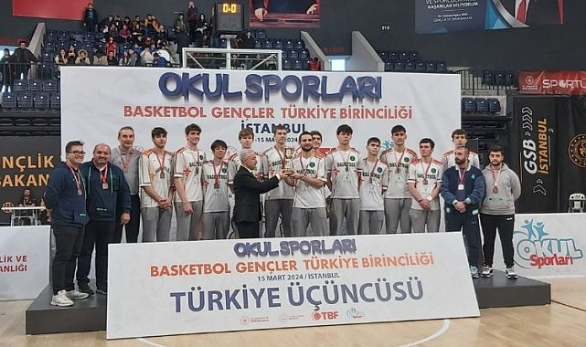 Özlüce Doğa Koleji Türkiye üçüncüsü